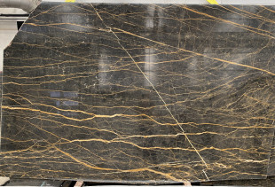 MARMORE NOIR SAINT LAURENT