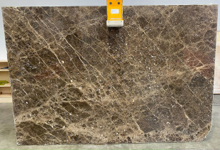 MARMORE EMPERADOR DARK